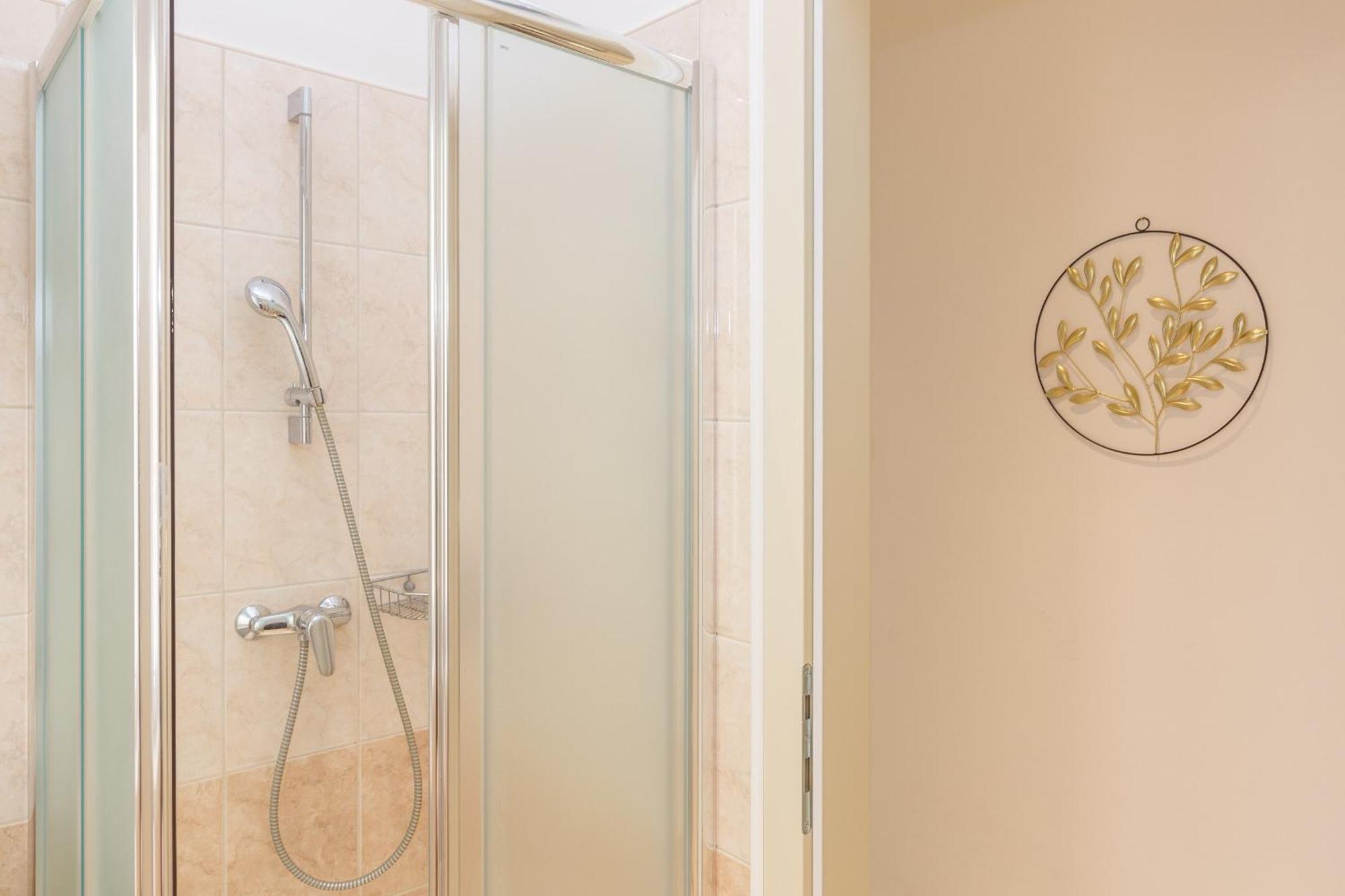 Apartmani Simi - The Wave Crikvenica Zewnętrze zdjęcie