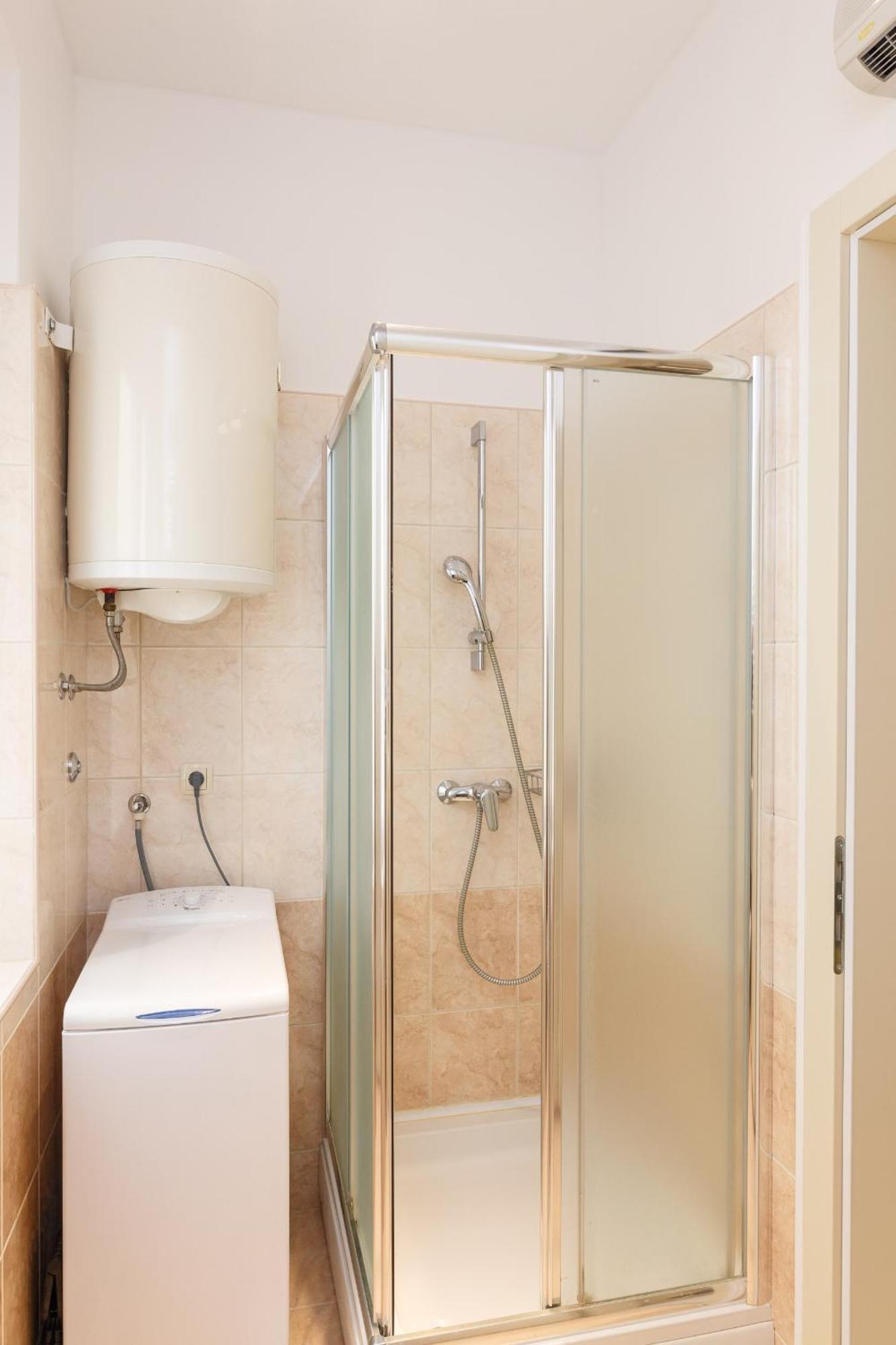 Apartmani Simi - The Wave Crikvenica Zewnętrze zdjęcie