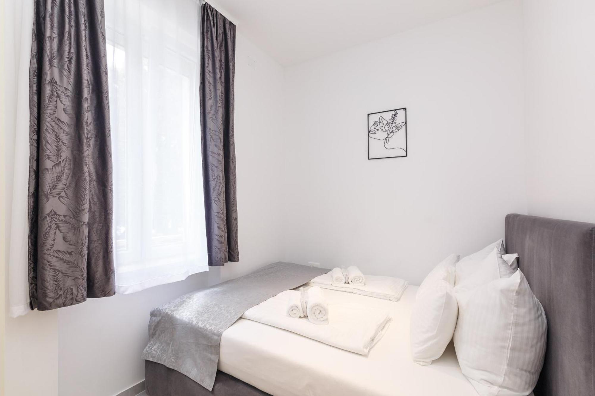 Apartmani Simi - The Wave Crikvenica Zewnętrze zdjęcie