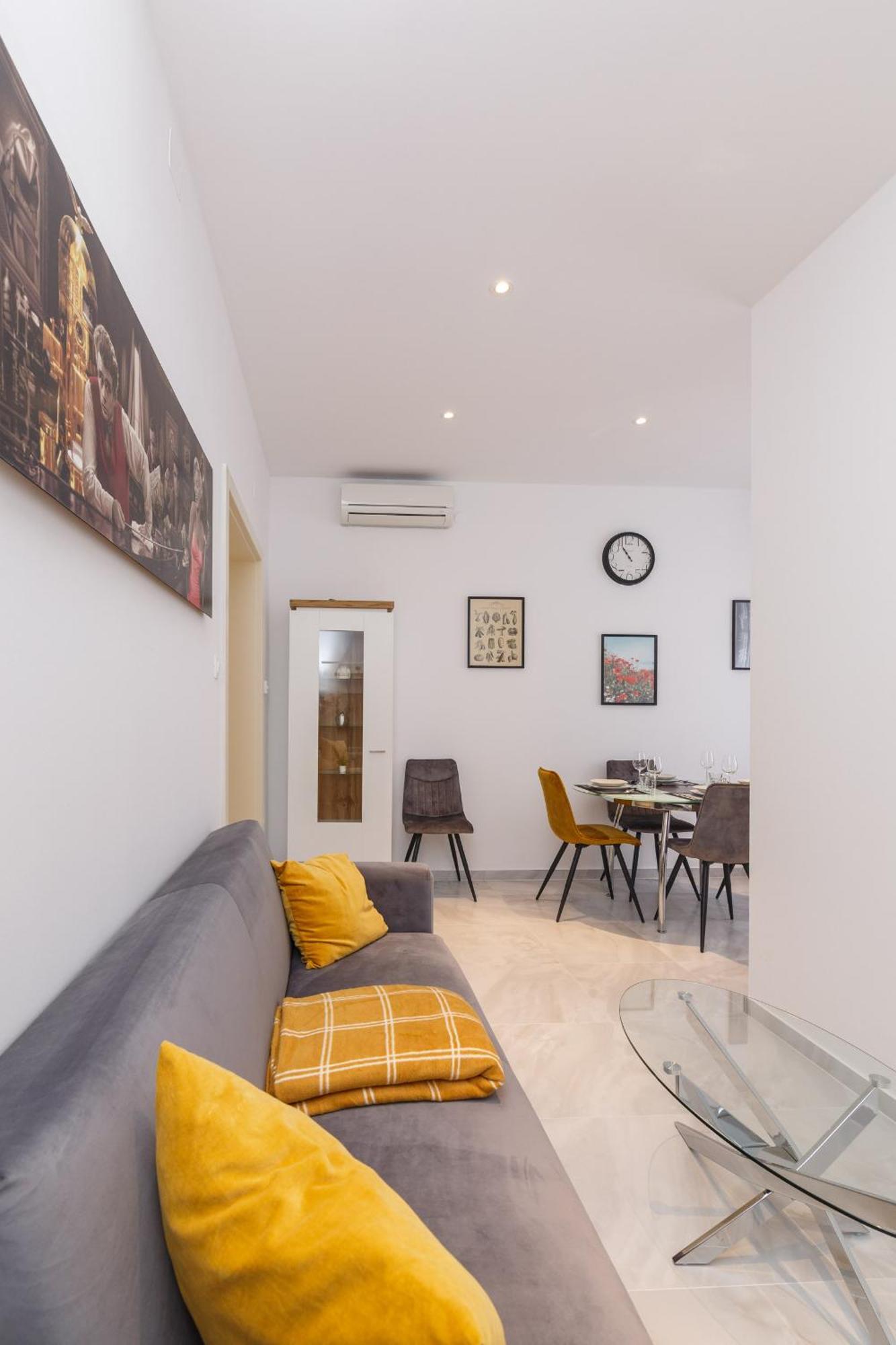 Apartmani Simi - The Wave Crikvenica Zewnętrze zdjęcie