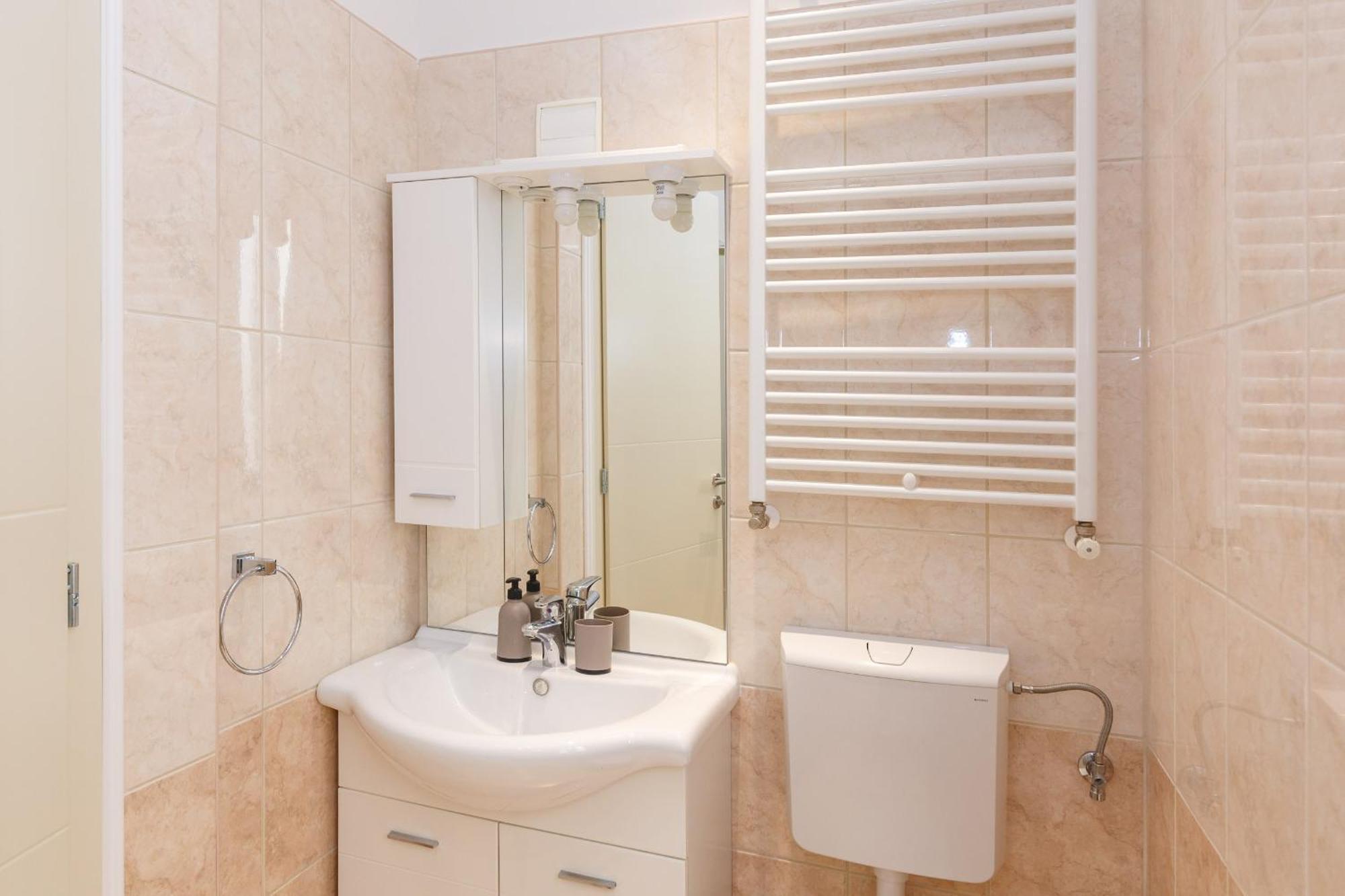 Apartmani Simi - The Wave Crikvenica Zewnętrze zdjęcie